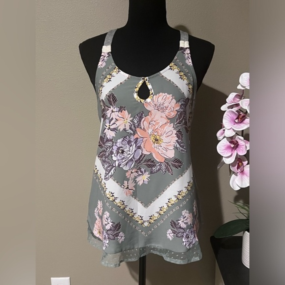 Maurices Green & Gray Floral Print Tank Top With Lace Trim - XS